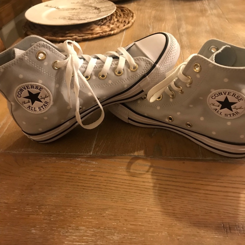 Women’s Grey and White Polkadot Converse Hightops